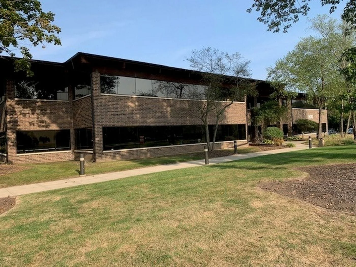 Photo 3 of 500 Coventry Ln, Crystal Lake, IL 60014