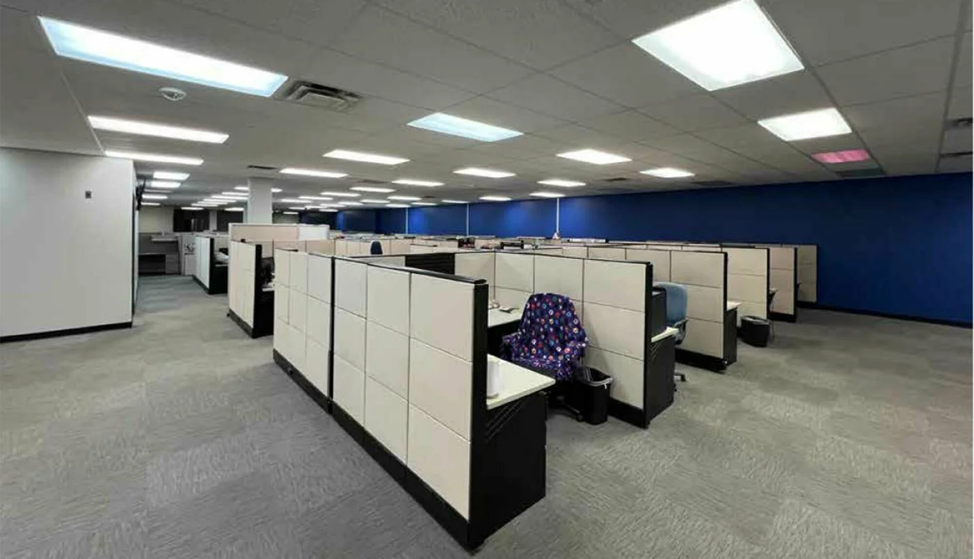 Photo 3 of 601 SW 9th St, Des Moines, IA 50309