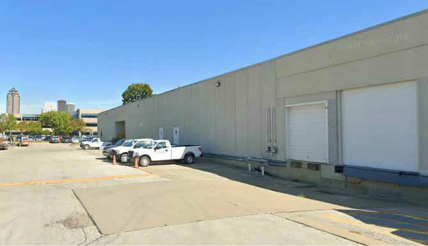 Photo 2 of 600 SW 7th St, Des Moines, IA 50309