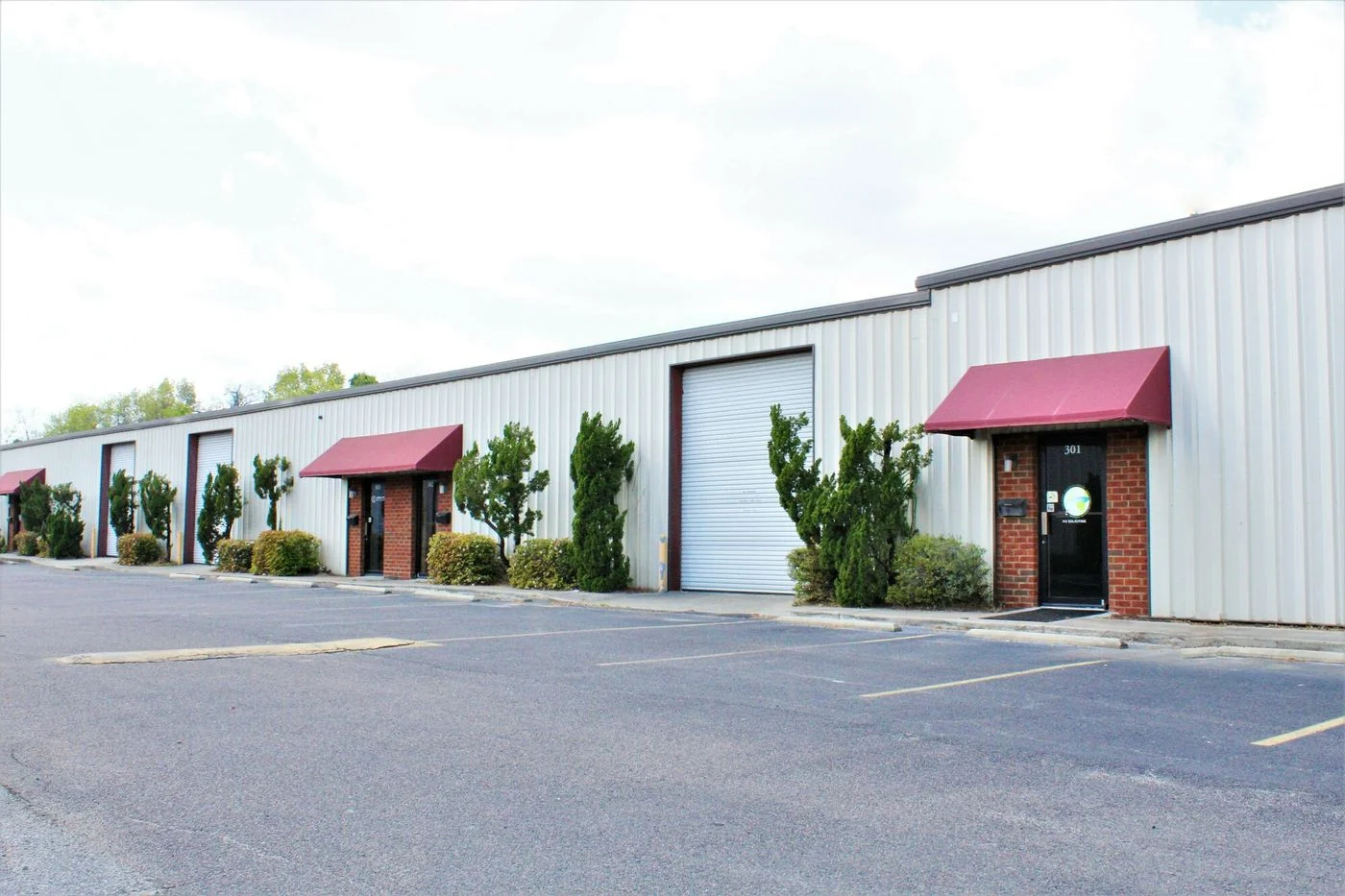 Photo 3 of 4365 Dorchester Rd, North Charleston, SC 29405