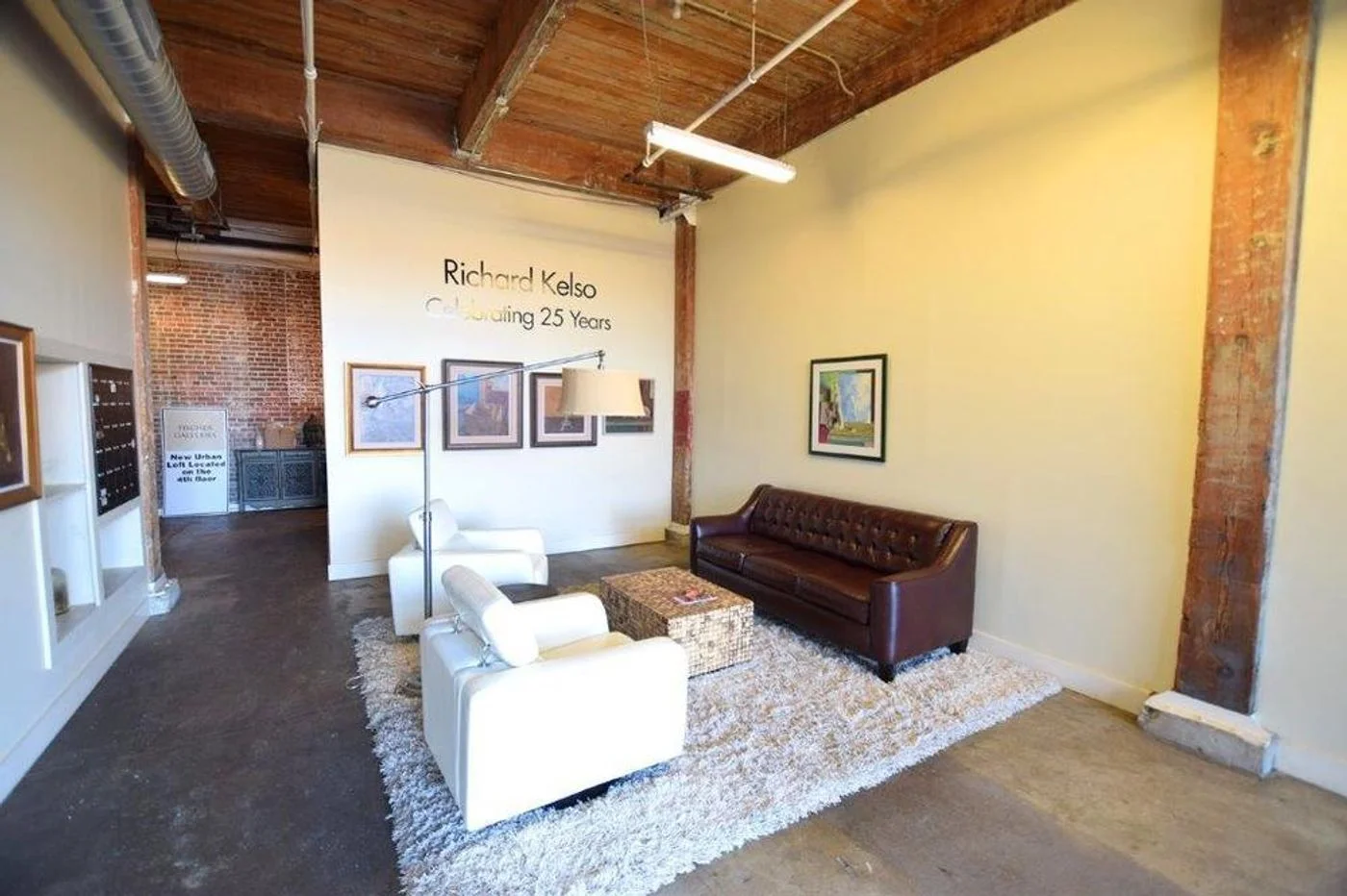 Photo 3 of 736 S President St, Jackson, MS 39201