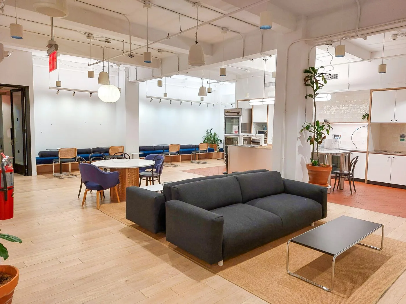 Photo 2 of 229 W 36th St, New York, NY 10018