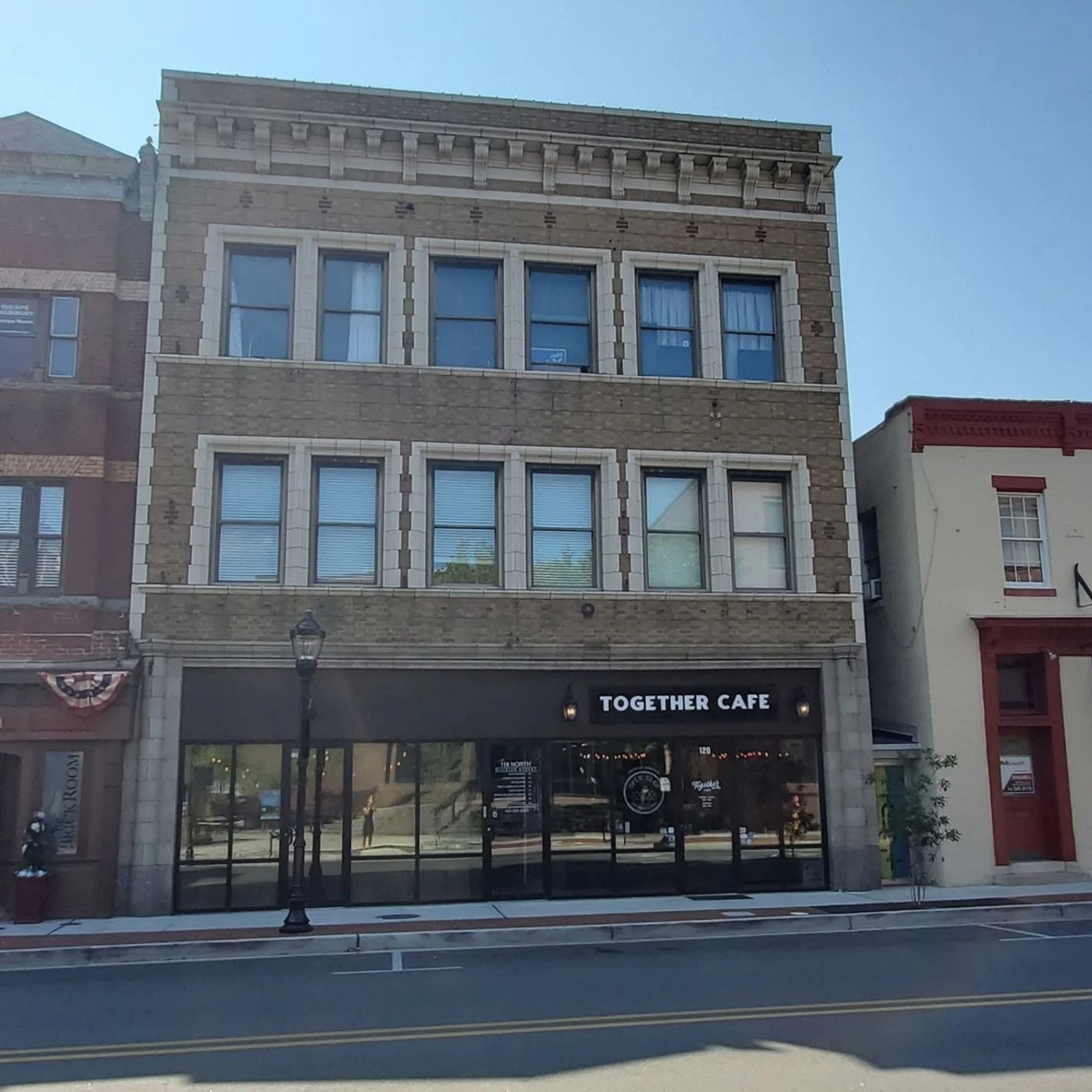 Photo 1 of 118 N Division St Ste 202, Salisbury, MD 21801