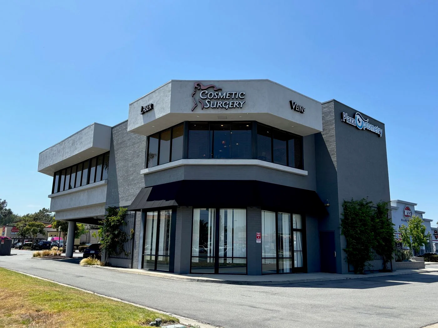 Photo 1 of 3500 S Bristol St, Santa Ana, CA 92704