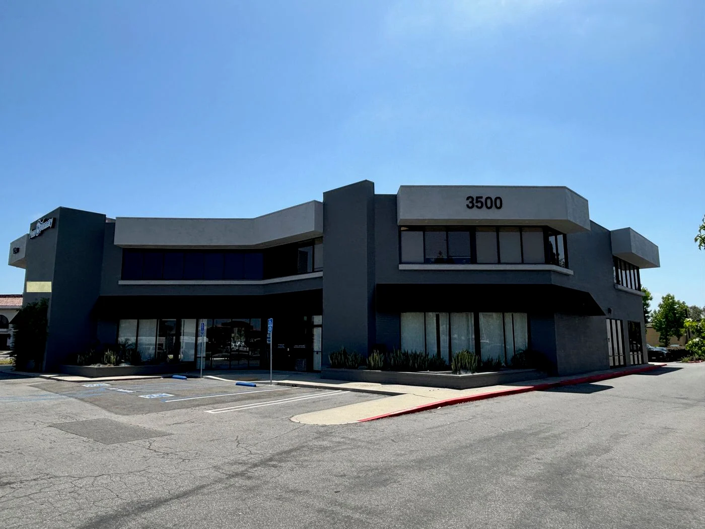 Photo 2 of 3500 S Bristol St, Santa Ana, CA 92704