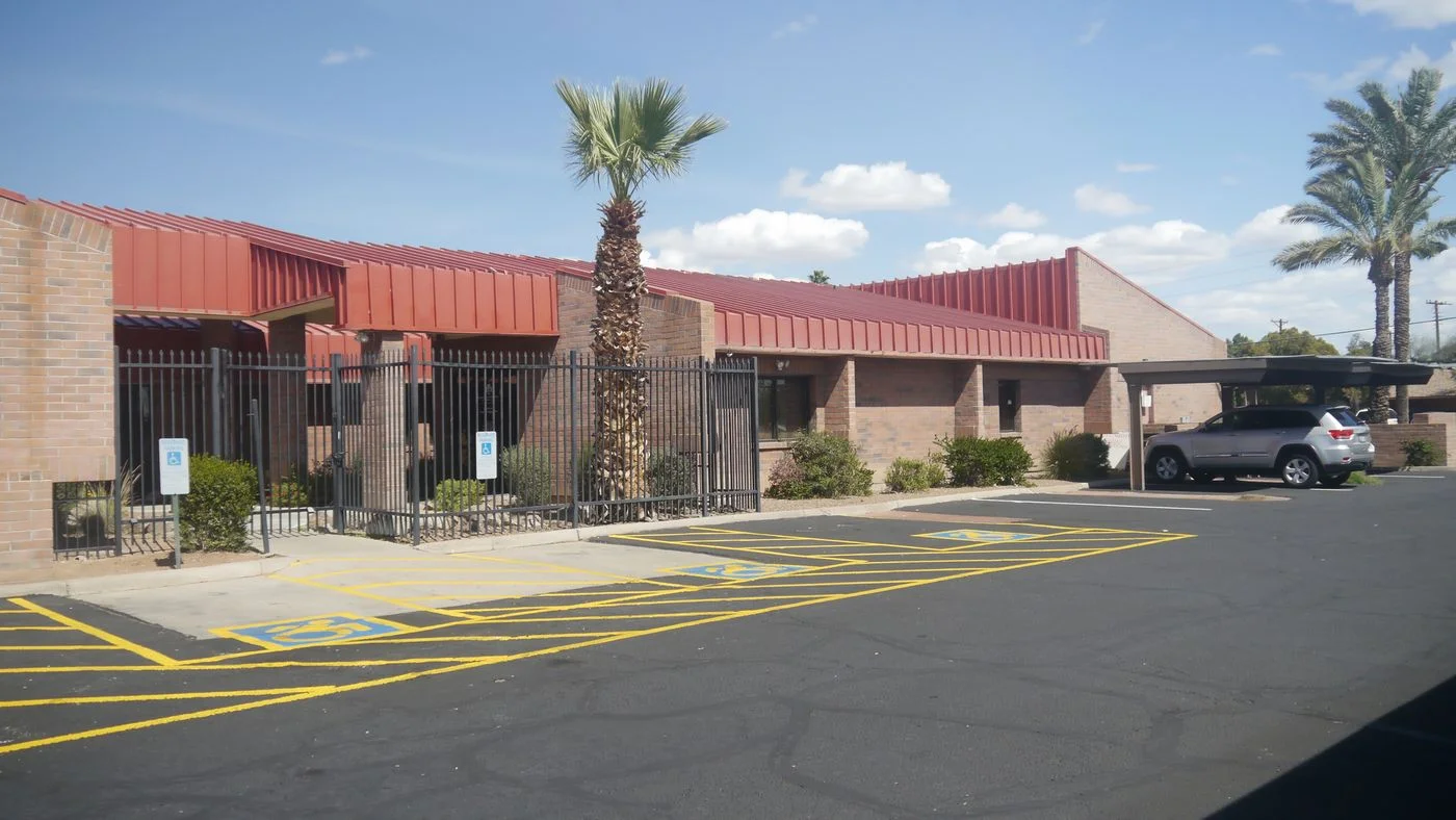 Photo-1 of 8618 N 35th Ave, Phoenix, AZ 85051
