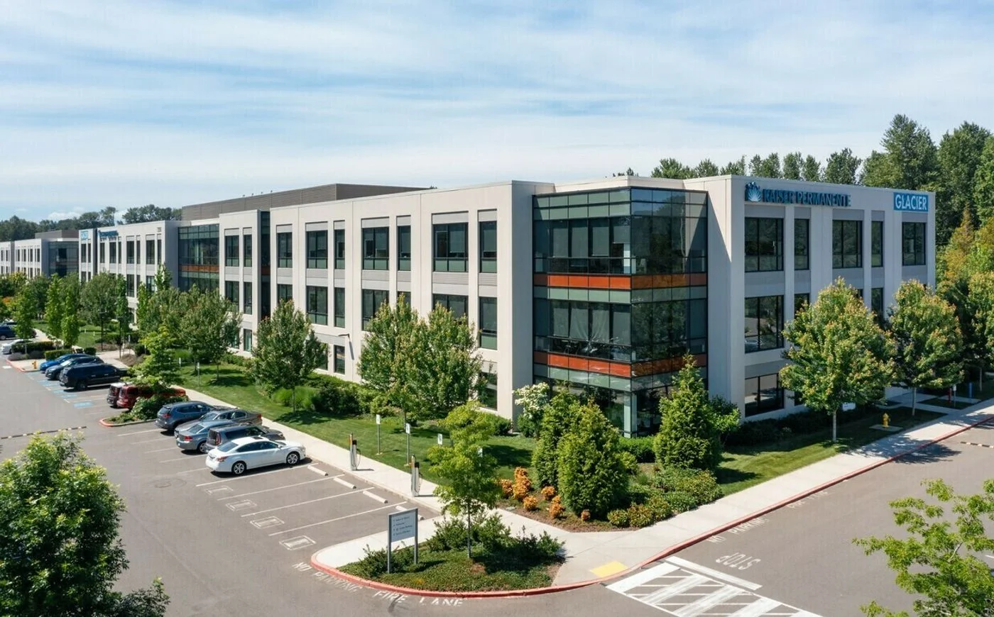 Photo 1 of 1200 SW 27th St, Renton, WA 98057