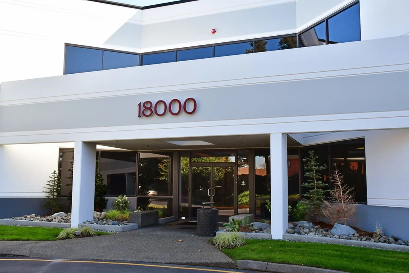 Photo 2 of 18000 72nd Ave S, Kent, WA 98032