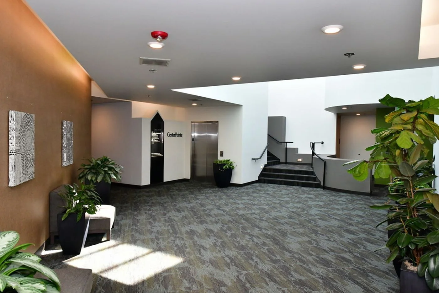 Photo 3 of 18000 72nd Ave S, Kent, WA 98032