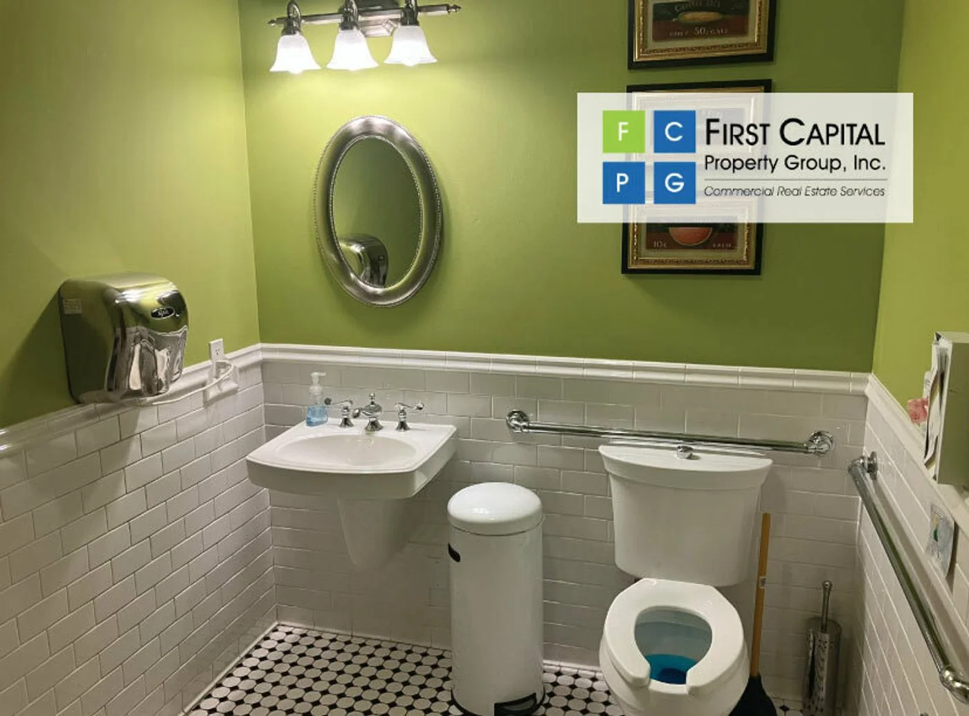 Photo 3 of 110 W Indiana Ave, Deland, FL 32720