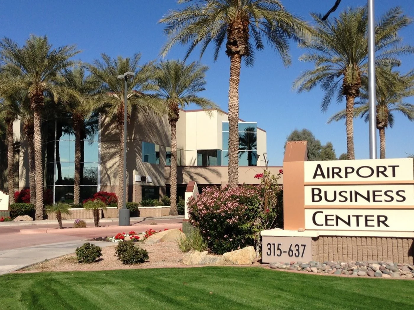 Photo 1 of 637 S 48th St, Tempe, AZ 85281