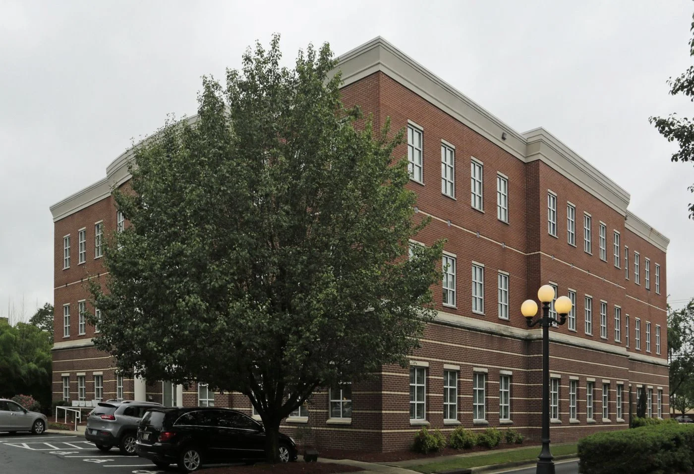 Photo 1 of 4020 Wake Forest Rd, Raleigh, NC 27609