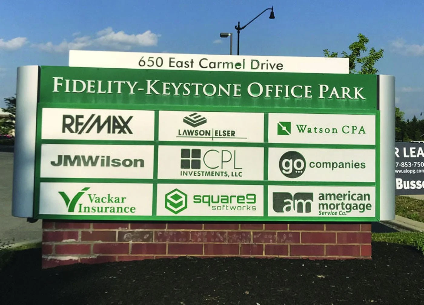 Photo 2 of 650 E Carmel Dr, Carmel, IN 46032