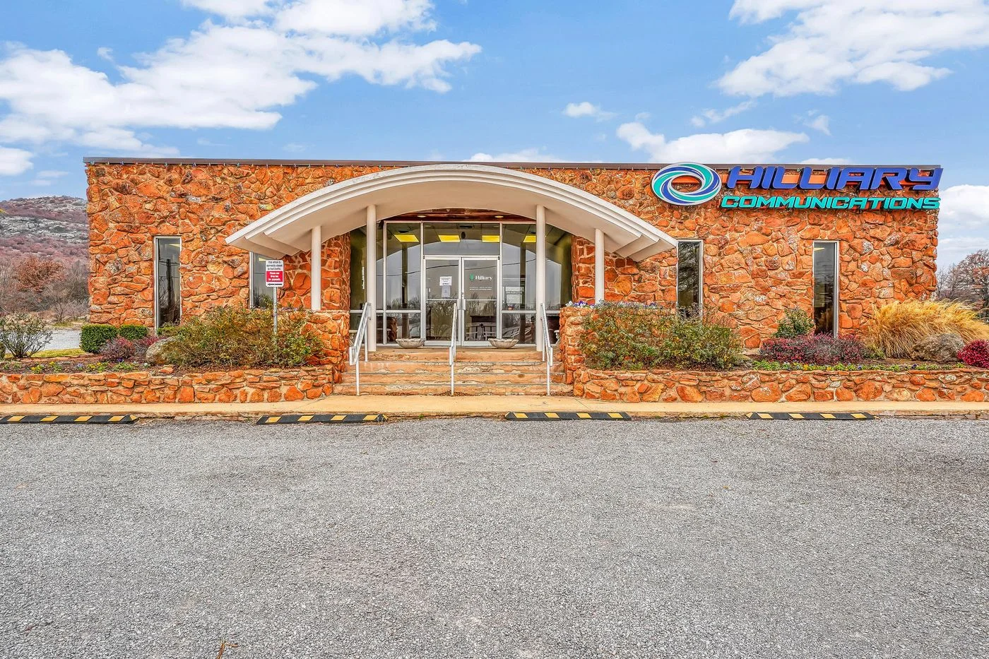 Photo 3 of 22937 State Hwy 58, Medicine Park, OK 73557