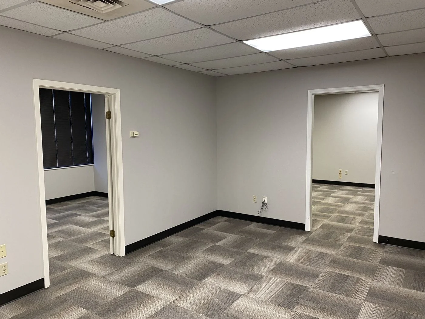 Photo 2 of 1 Innwood Cir, Little Rock, AR 72211