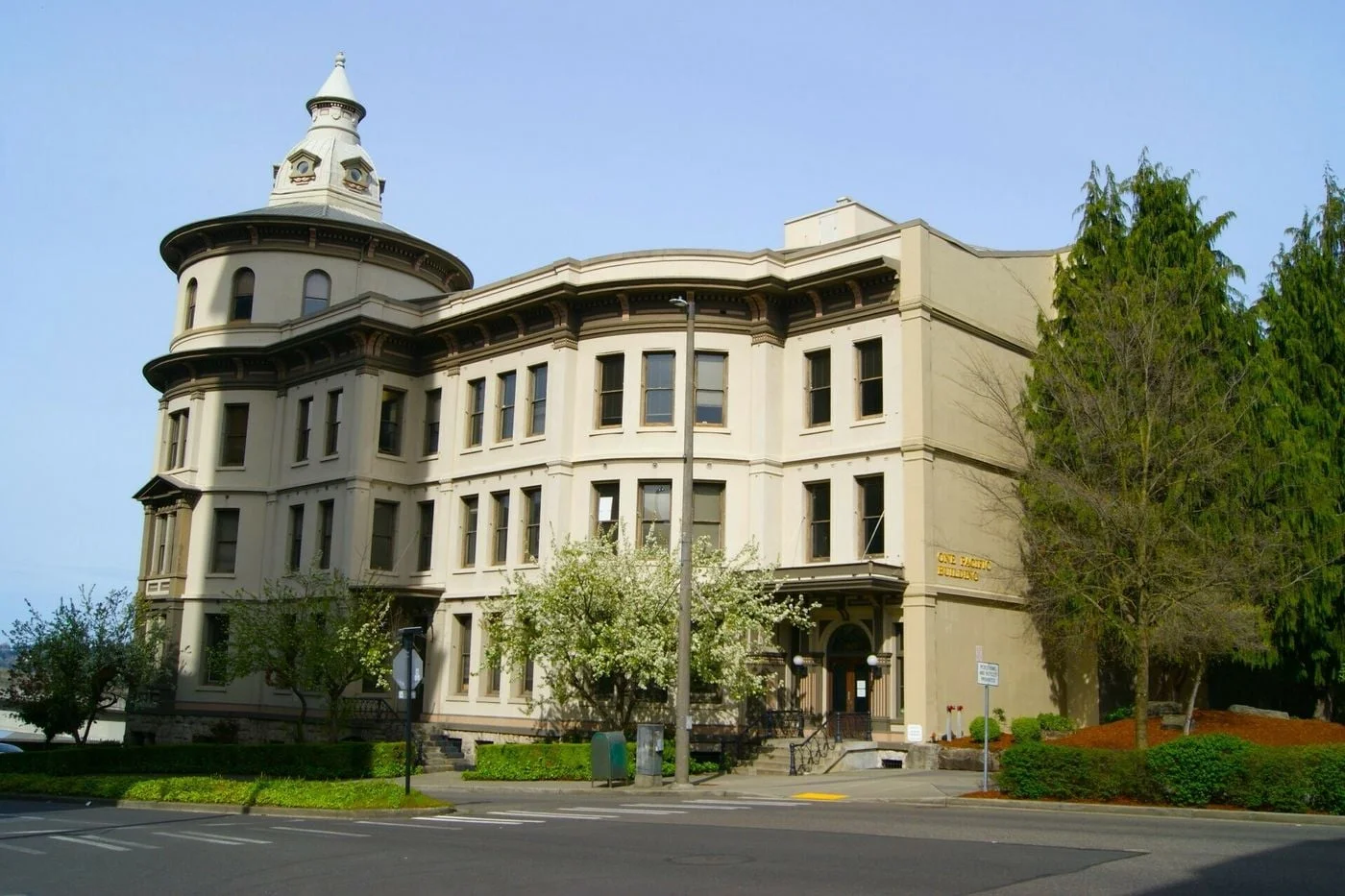 Photo 2 of 621 Pacific Ave, Tacoma, WA 98402