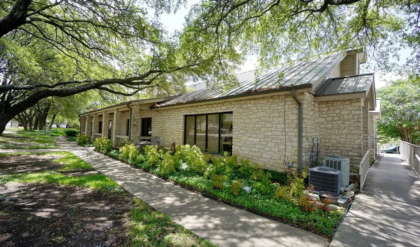 Photo-2 of 301 Hesters Crossing Rd, Round Rock, TX 78681