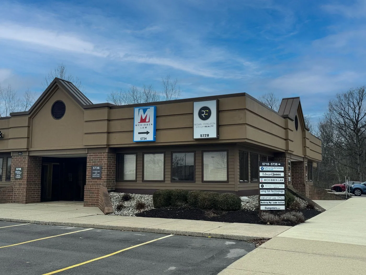 Photo 2 of 5716-5738 Coventry Ln, Fort Wayne, IN 46804