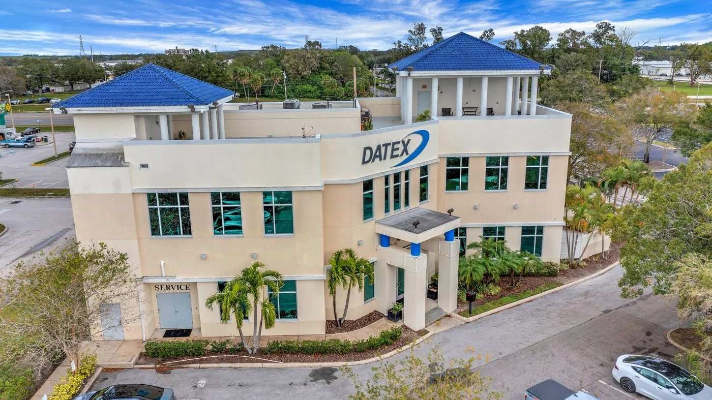 Photo 1 of 10320 49th St N, Clearwater, FL 33762