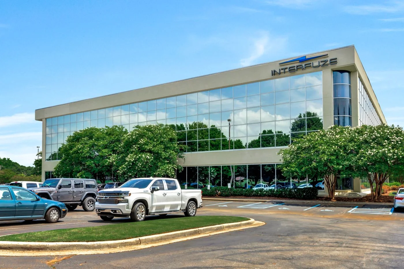 Photo 1 of 675 Discovery Dr NW, Huntsville, AL 35806