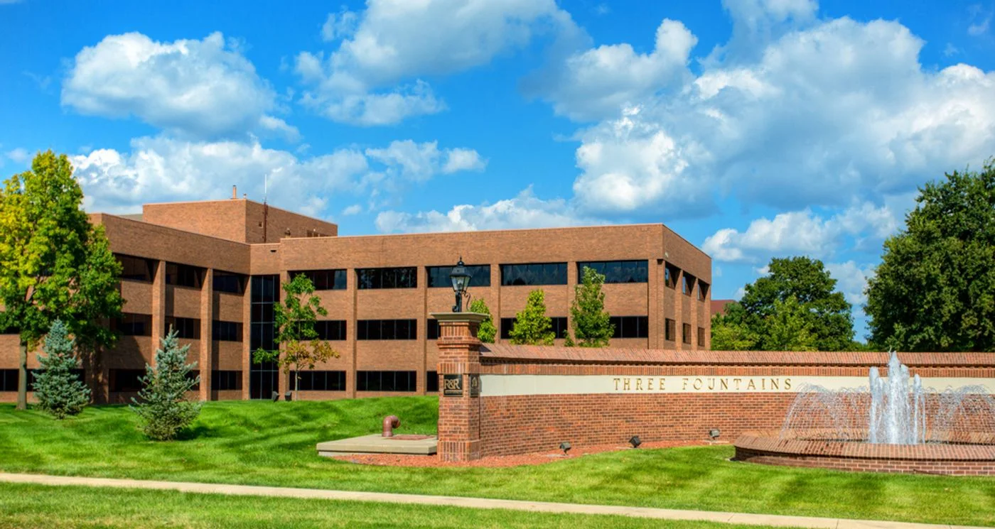 Photo-1 of 4401 Westown Pkwy, West Des Moines, IA 50266