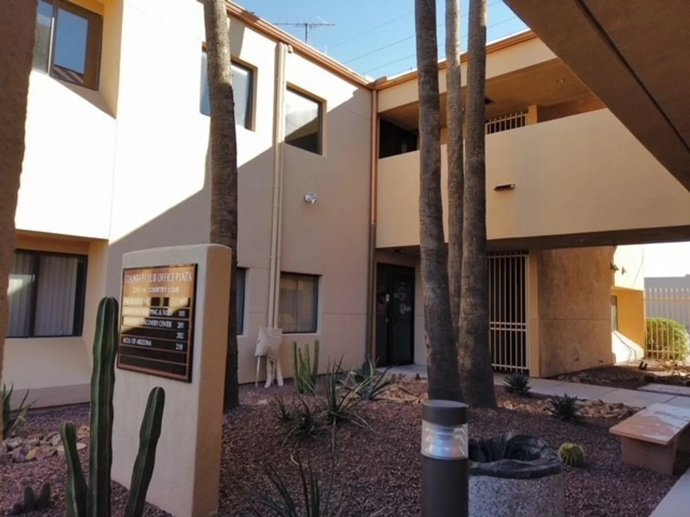 Photo-3 of 2761 N Country Club Rd, Tucson, AZ 85716