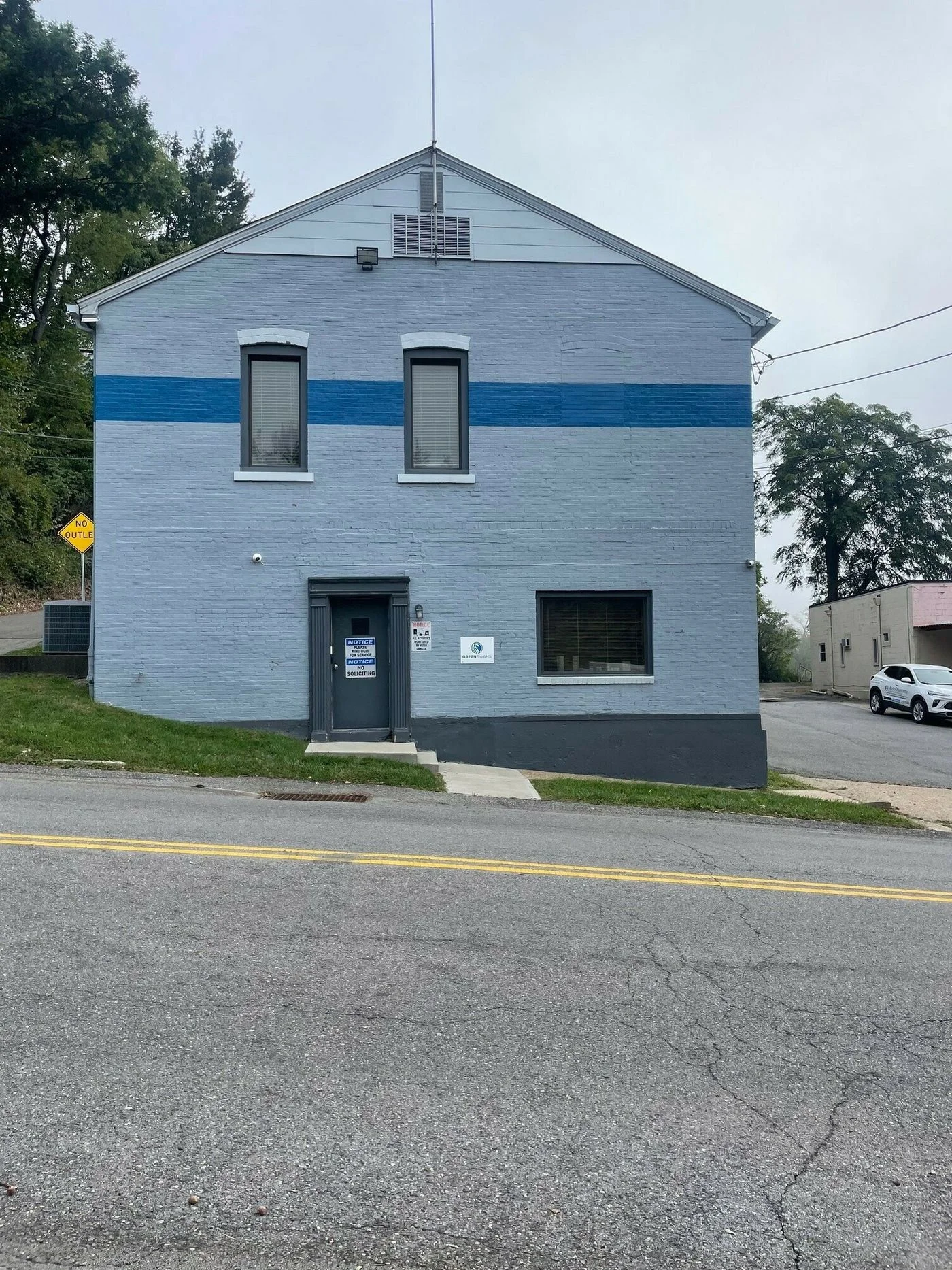 Photo 3 of 108 Rosslyn Rd, Carnegie, PA 15106