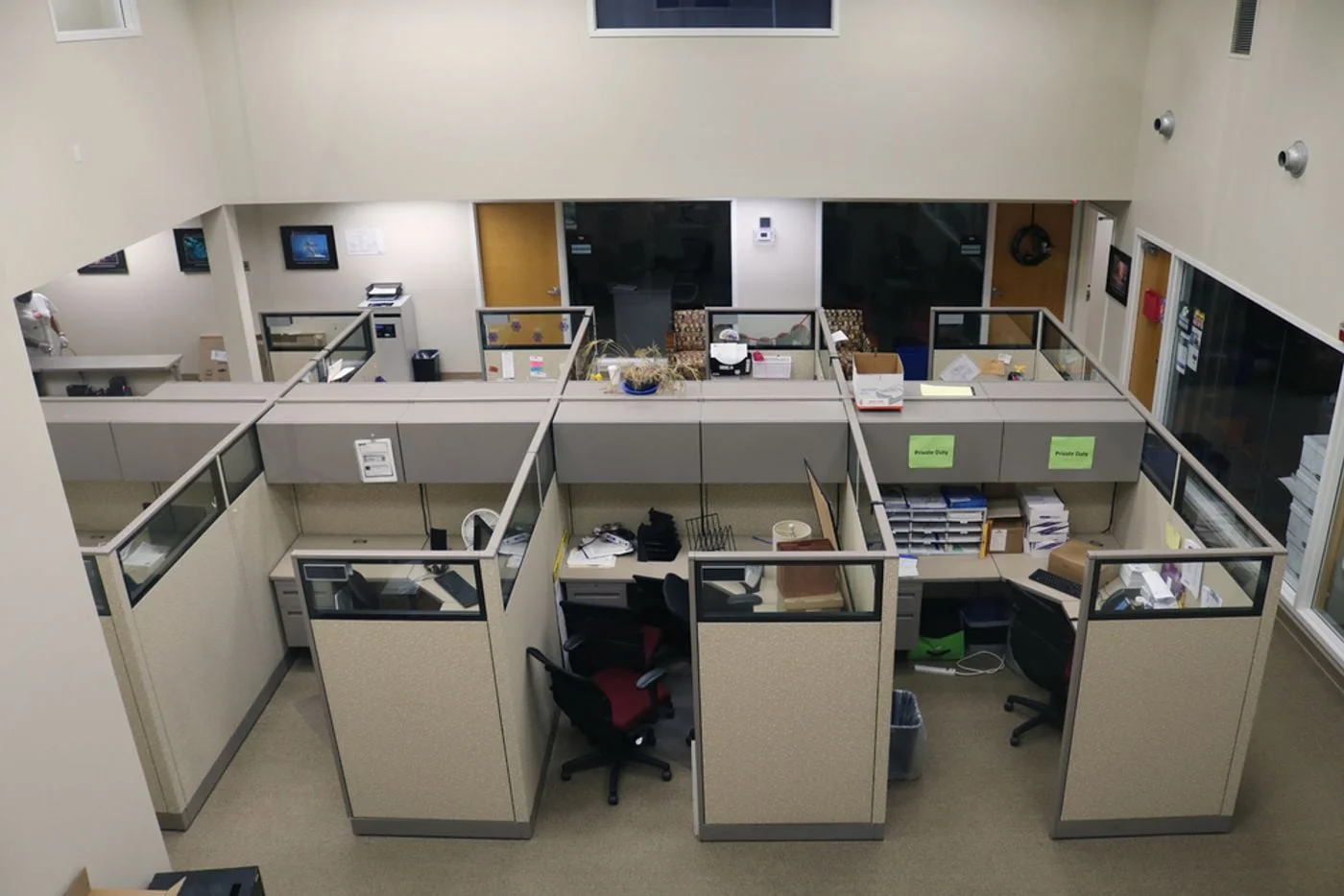 Photo 2 of 1300 Strassner Dr, Brentwood, MO 63144