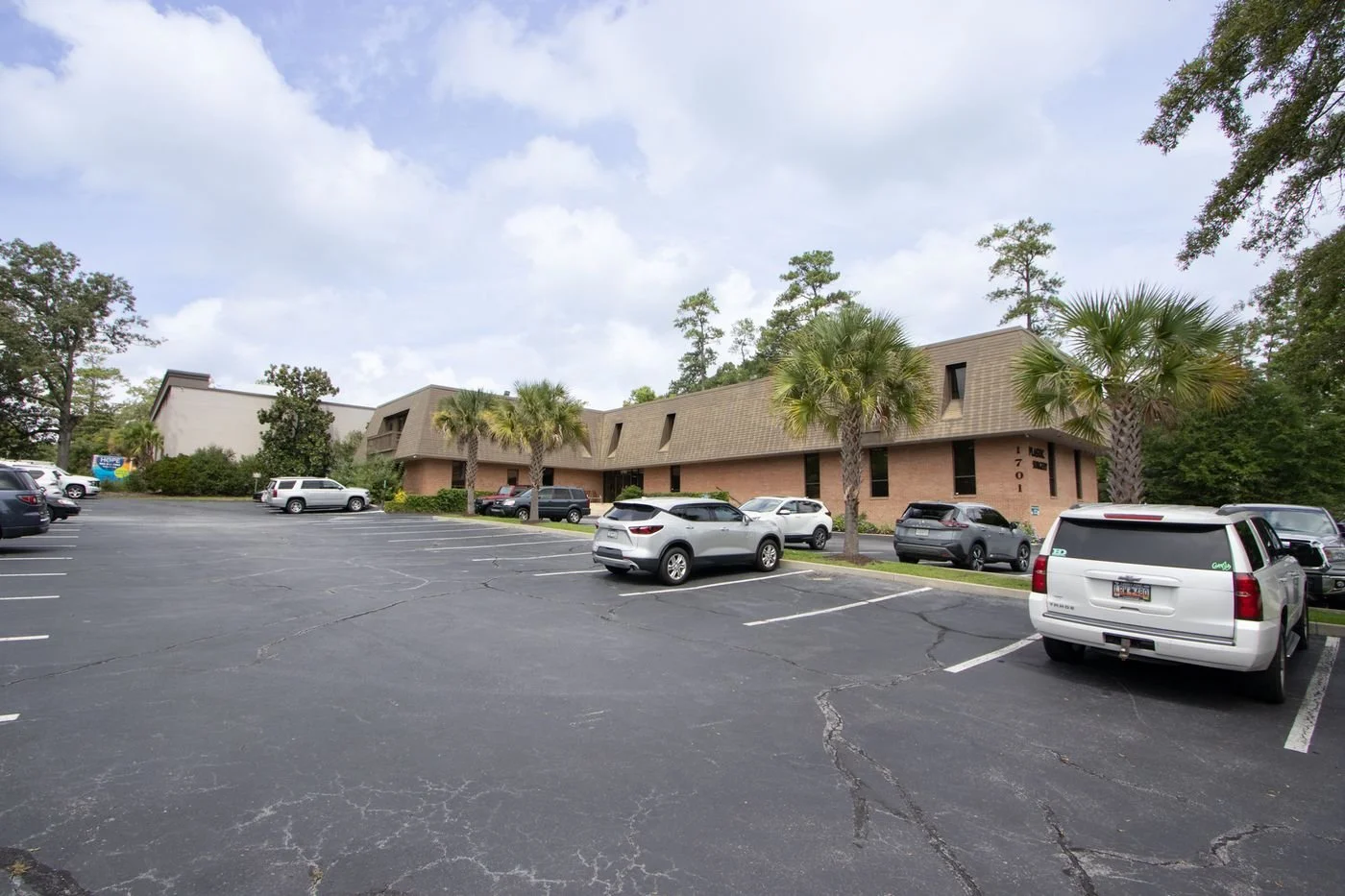 Photo-1 of 1701 Saint Julian Pl, Columbia, SC 29204