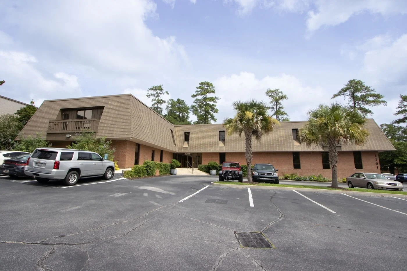 Photo-2 of 1701 Saint Julian Pl, Columbia, SC 29204