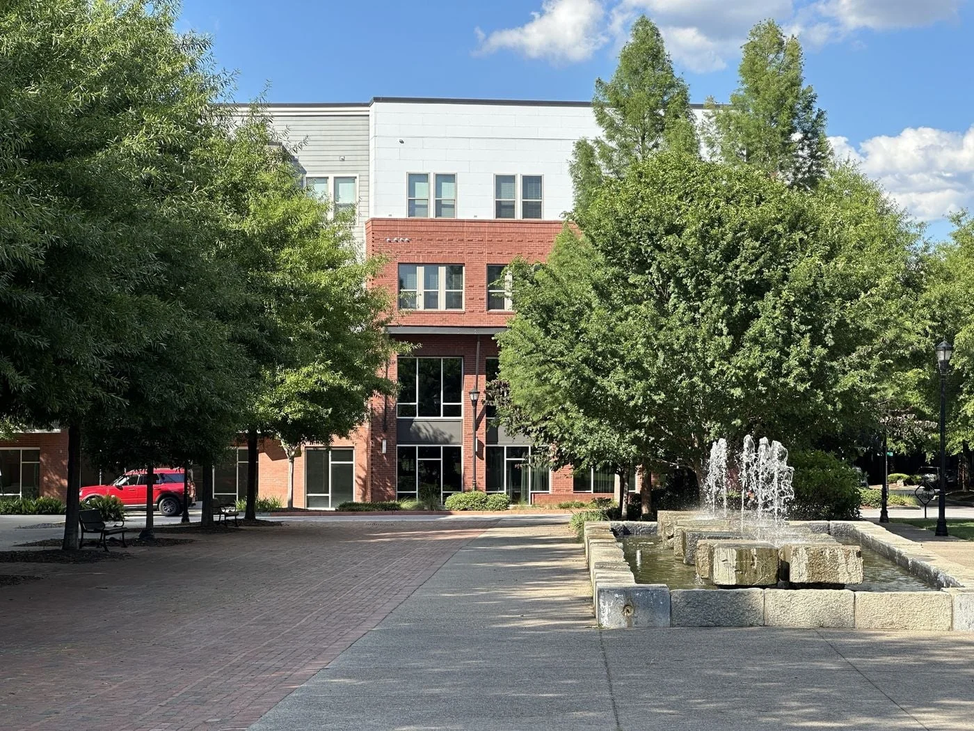 Photo 2 of 325 Taylor St, Columbia, SC 29201