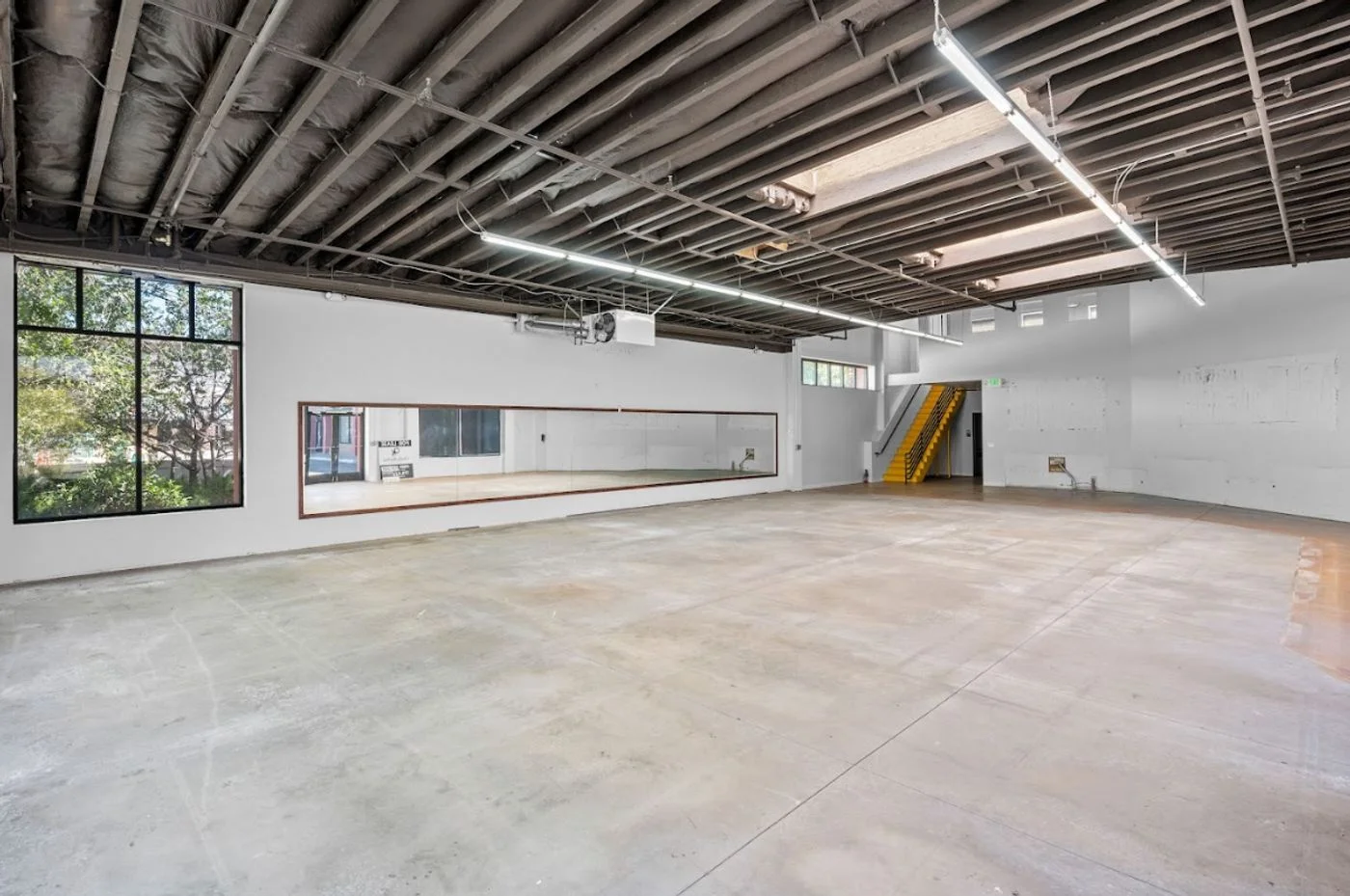 Photo-3 of 7520 Longley Ln, Reno, NV 89511