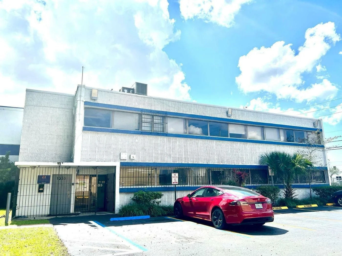 Photo 1 of 1355 NW 97th Ave, Doral, FL 33172