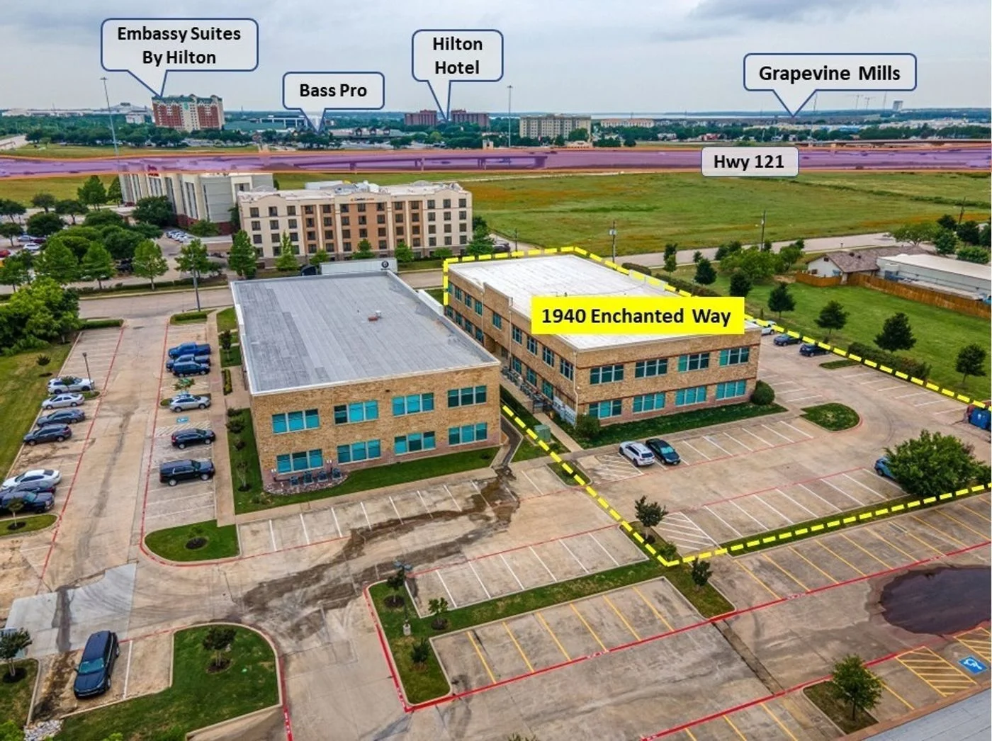 Photo 3 of 1940 Enchanted Way, Grapevine, TX 76051