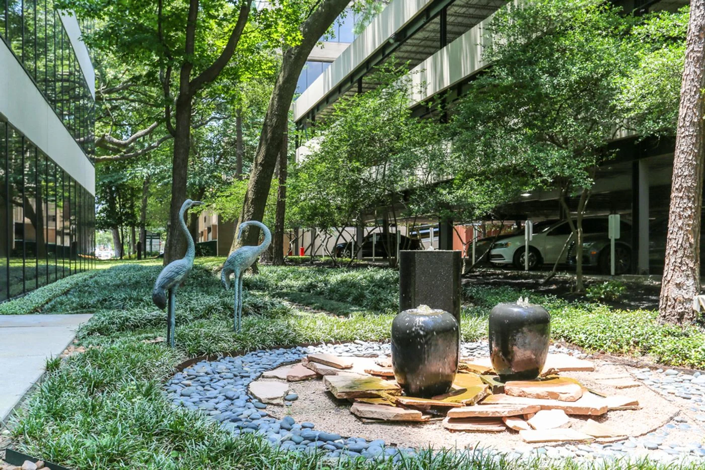 Photo 3 of 520 Post Oak Blvd, Houston, TX 77027