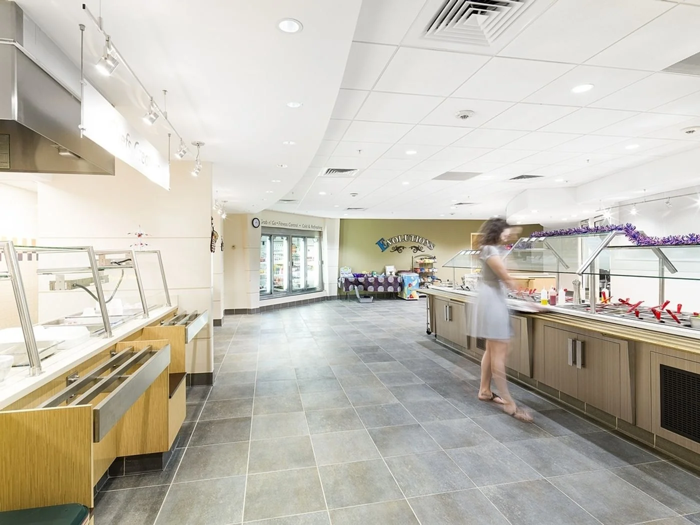 Photo 3 of 26 Forest St, Marlborough, MA 01752