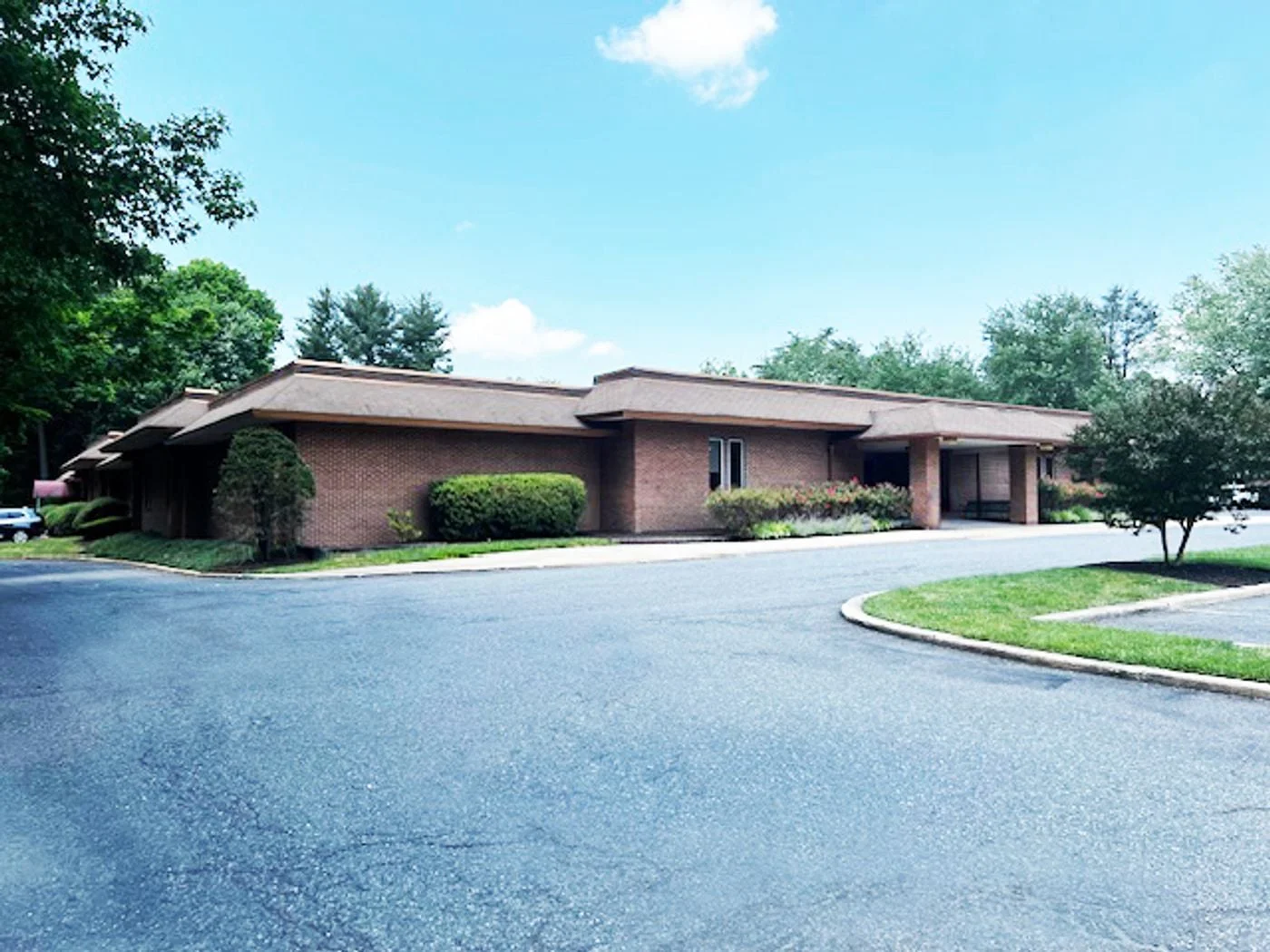 Photo 2 of 2700 Silverside Rd, Wilmington, DE 19810