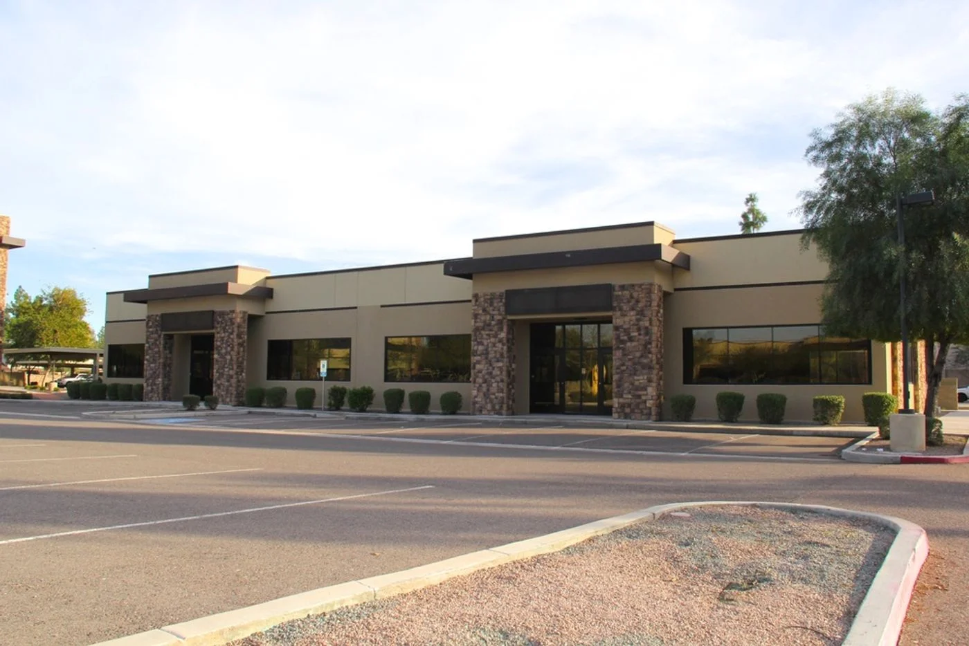 Photo 2 of 971 N Gilbert Rd, Gilbert, AZ 85234