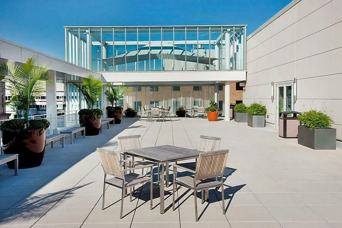 Photo 3 of 1331 L St NW, Washington, DC 20005