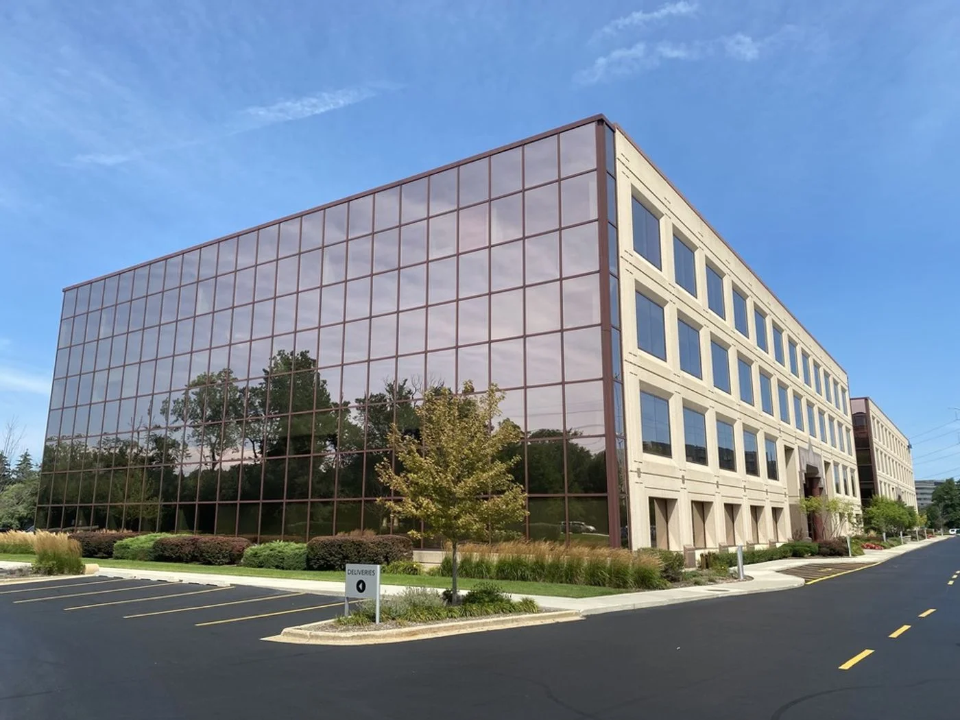 Photo 2 of 630-650 Dundee Road , Northbrook, IL 60062