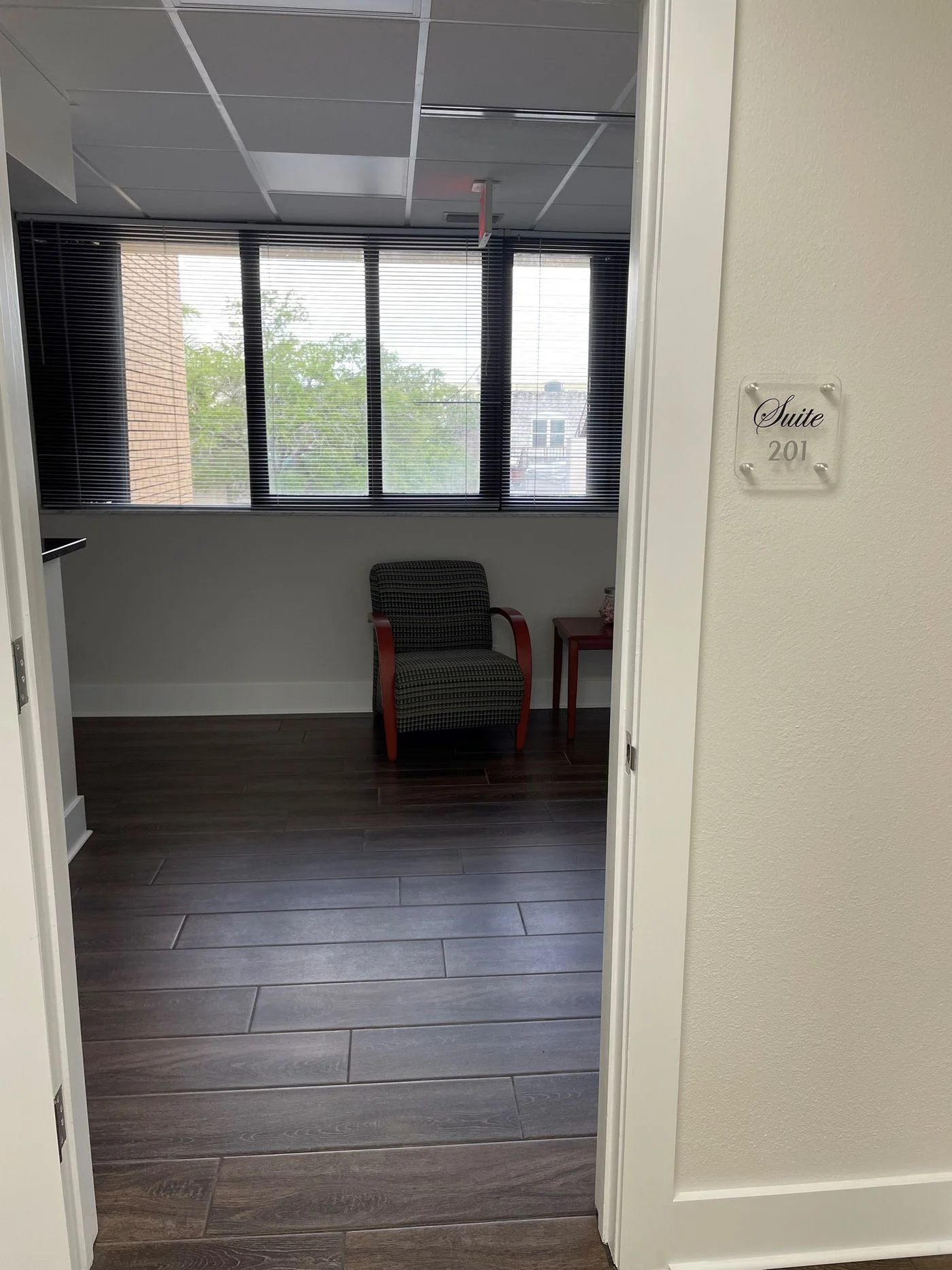 Photo 3 of 1215 Manatee Ave W, Bradenton, FL 34205