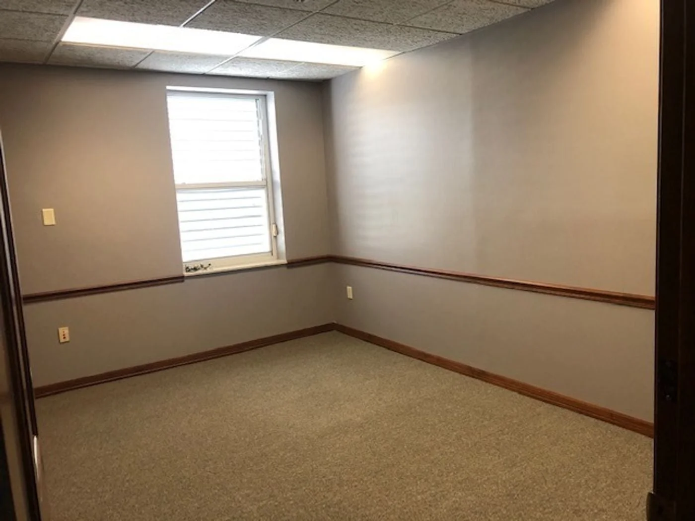 Photo 2 of 1111 3rd Ave W, Bradenton, FL 34205