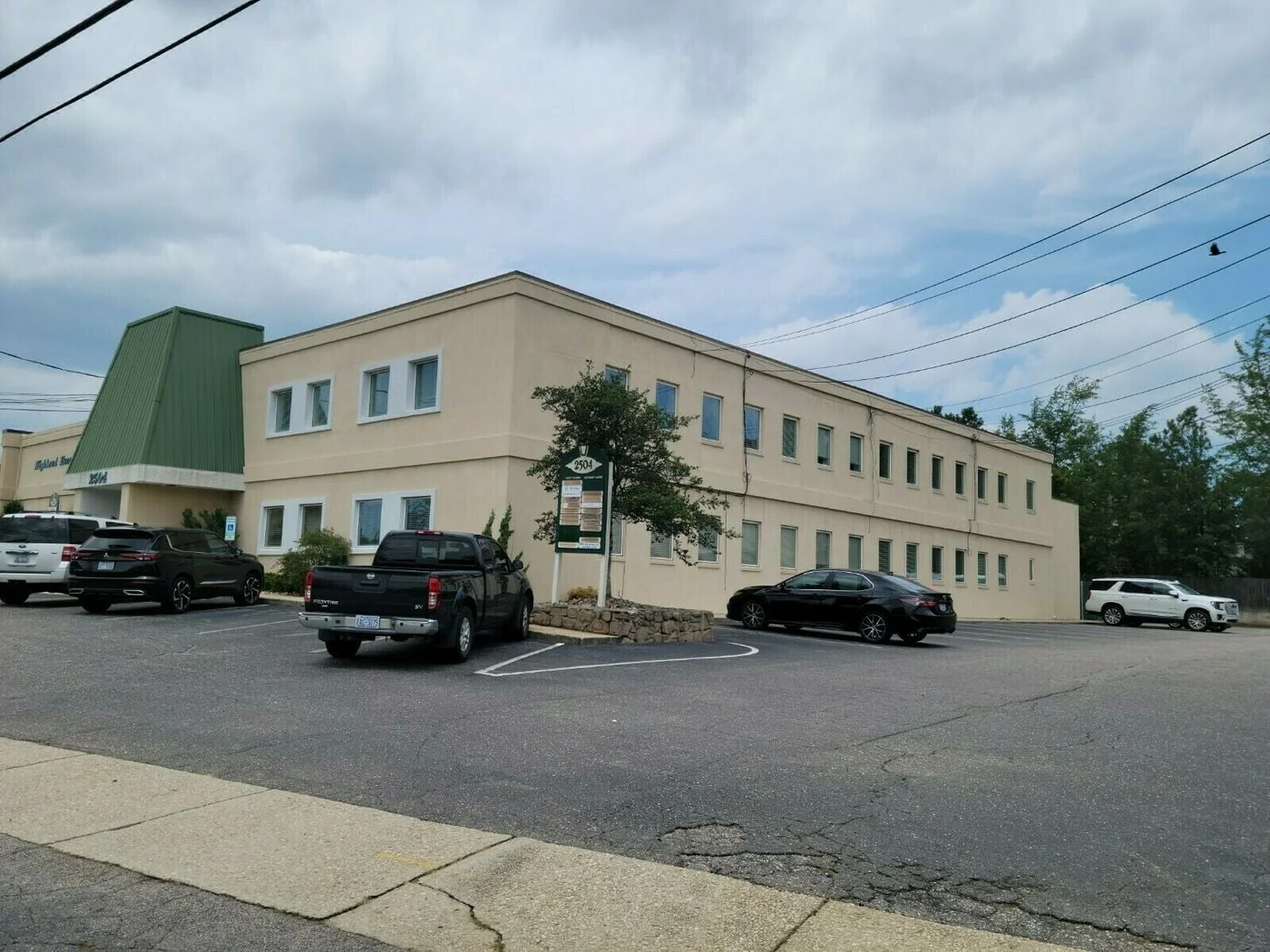 Photo 3 of 2500 Raeford Rd, Fayetteville, NC 28305