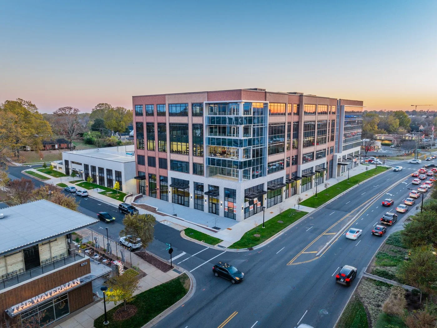 Photo 3 of 2825 South Blvd, Charlotte, NC 28209