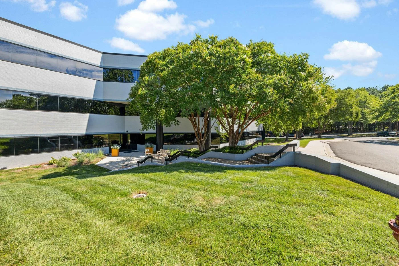 Photo 3 of 3710 University Dr, Durham, NC 27707