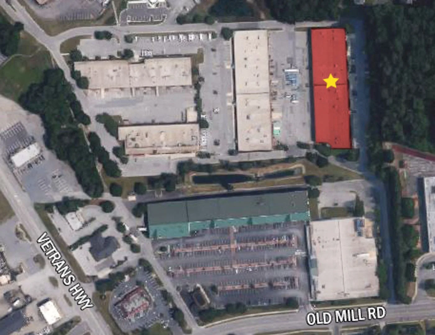 Photo 3 of 8229 Cloverleaf Dr, Millersville, MD 21108