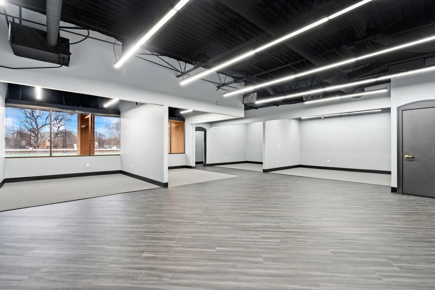 Photo 2 of 7227 Metcalf Ave Ste 100 Ste 301, Overland Park, KS 66204