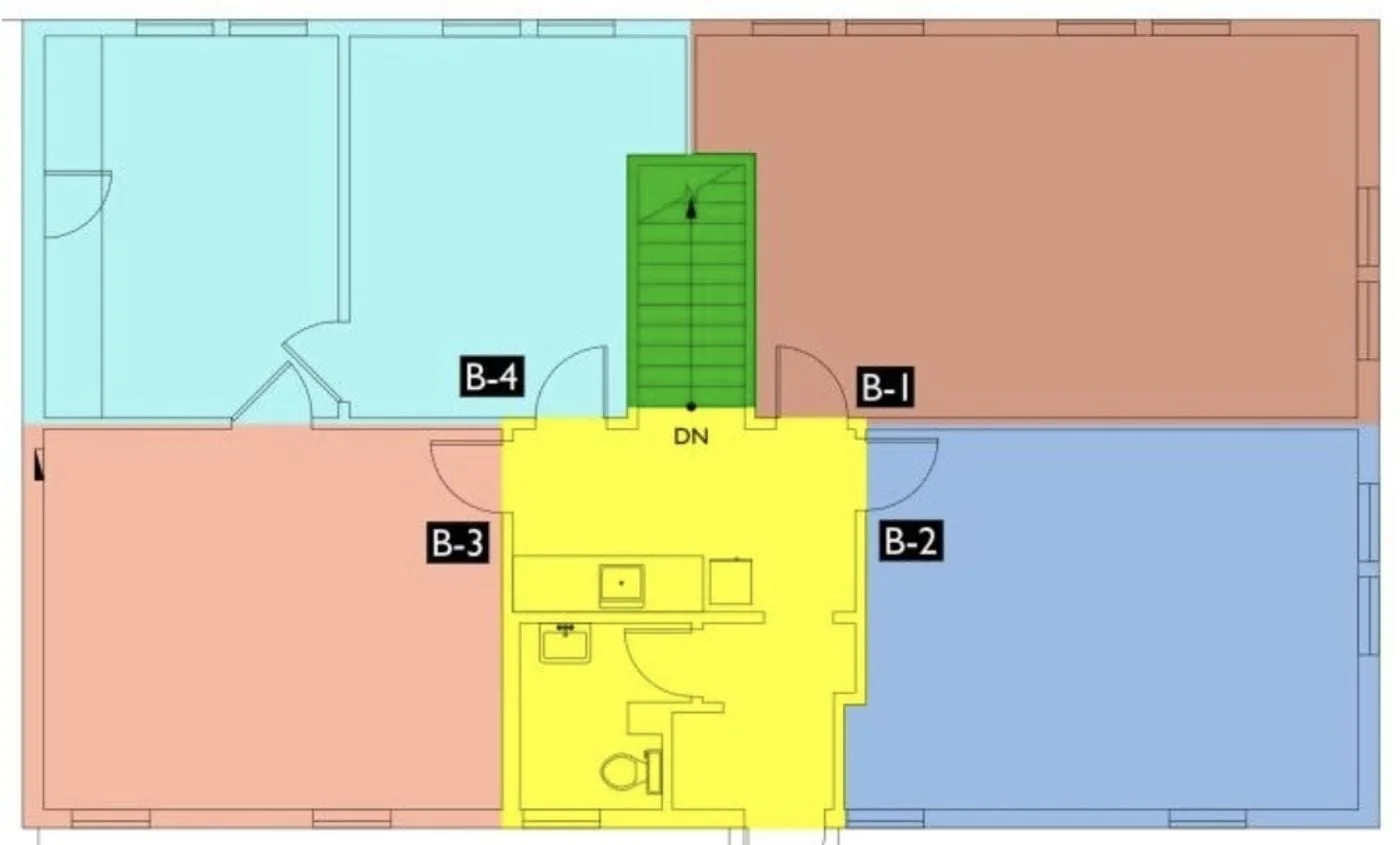 Photo 3 of 12601 - 12607 NE Woodinville Dr, Woodinville, WA 98072