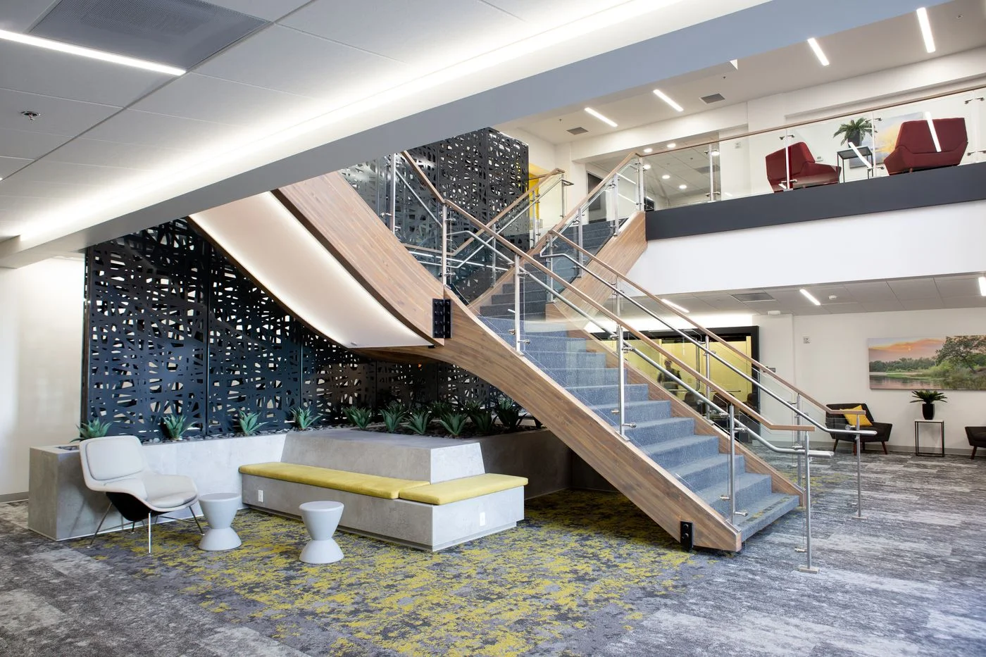 Photo 2 of 100 Howe Ave, Sacramento, CA 95825