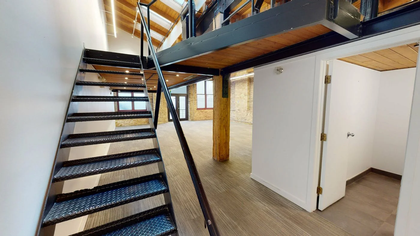 Photo 2 of 445 W Erie St, Chicago, IL 60654